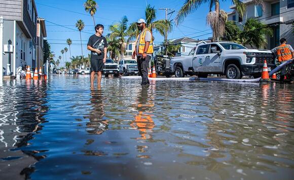 As waves push homes to the verge of collapse, city fast-tracks plan to ...