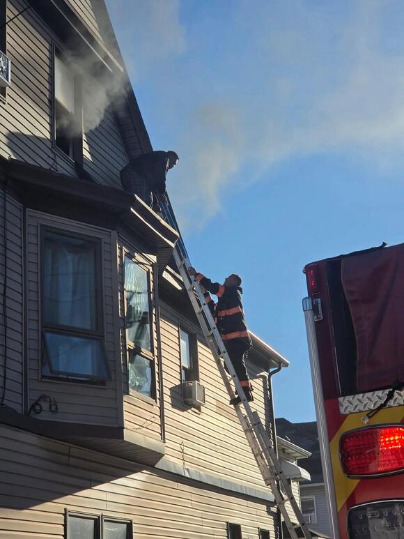 1 hospitalized, 6 rescued, 9 displaced after Hazleton fire - NewsBreak
