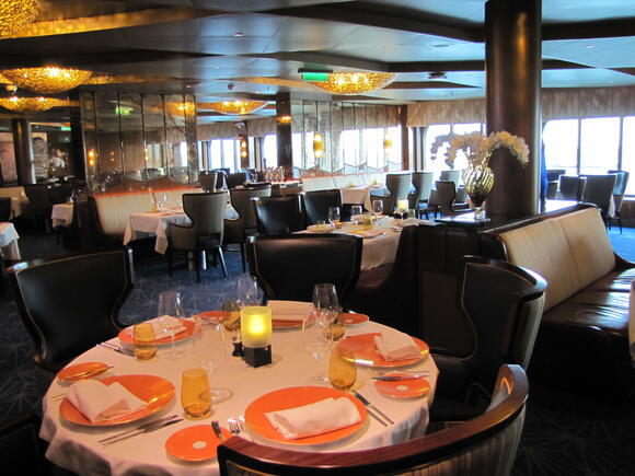 15 Clear Dining Contrasts on Princess versus Holland - NewsBreak