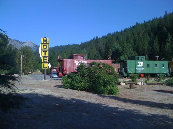 13 Salvaged Stays In Converted Historic Train Cars - NewsBreak