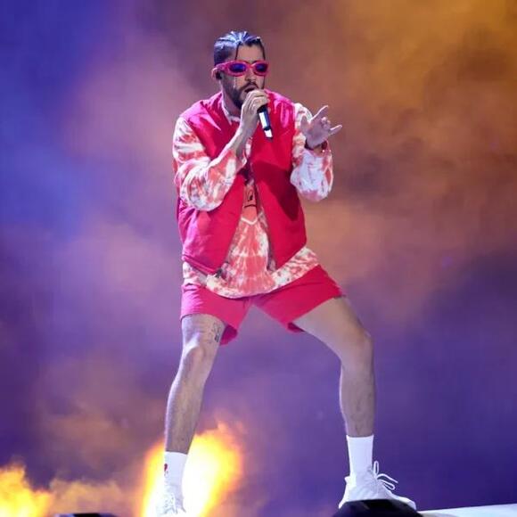Bad Bunny Grabs a Woman in Low Cut Dress in Concert Causing Outrage -  NewsBreak