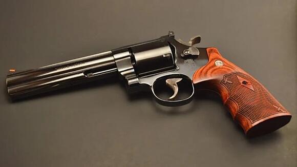 20-revolvers-that-are-still-the-best-option-for-people-who-refuse-to