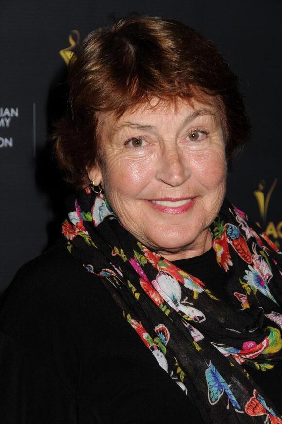 Inside Helen Reddy’s Marriage To The Manager Who Made Her A Star, And ...