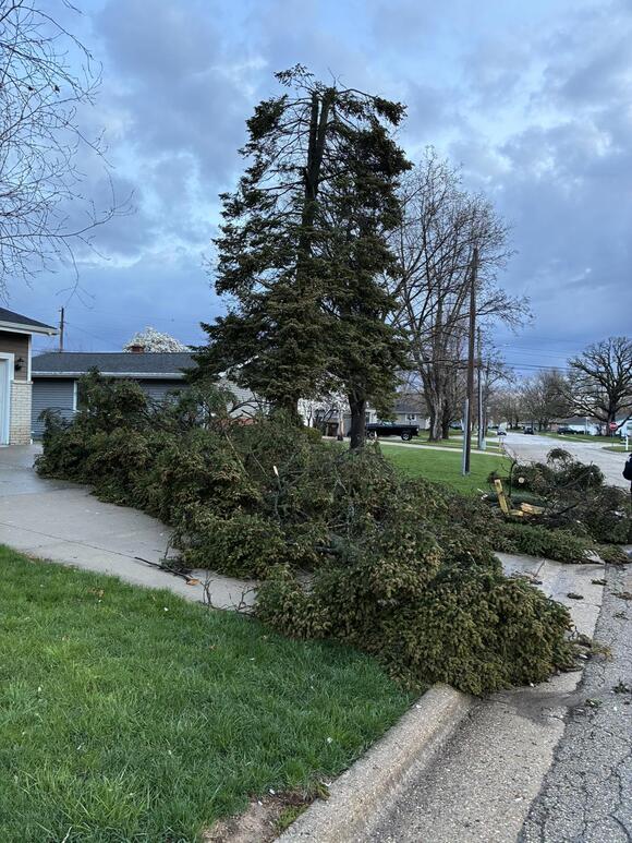 Overnight storms cause damage across Southeast Wisconsin - NewsBreak
