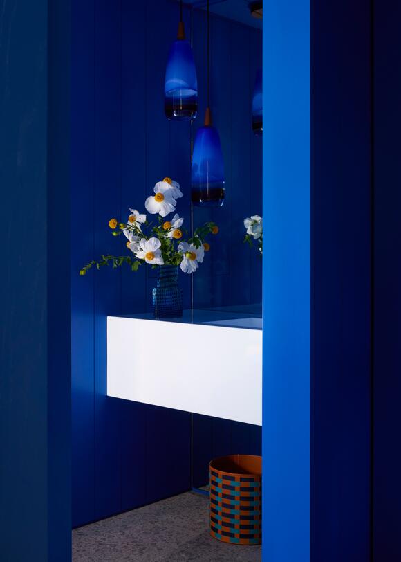 What Are ‘Bauhaus Colors’? How This Famous Design School Used Color to ...