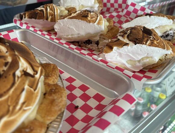 Get pies, cakes and more for Thanksgiving at these Wilmington-area ...