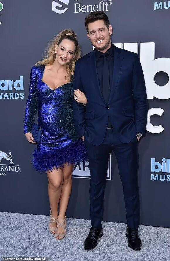 Taylor Swift's latest superfan is Michael Buble who admits he throws