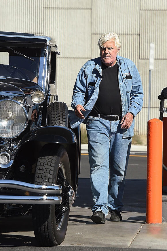 kay unger one shoulder gown