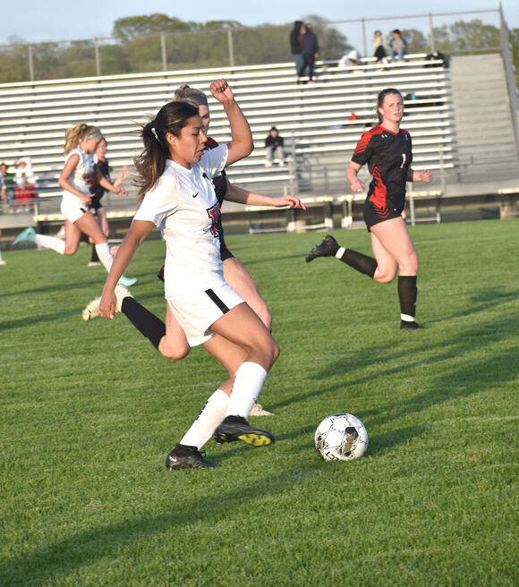 RVC soccer: Whippets' Navejas caps career by winning Player of the Year ...