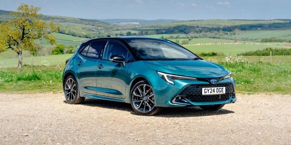 Easiest Maintenance Car: Effortless Upkeep for Busy Drivers