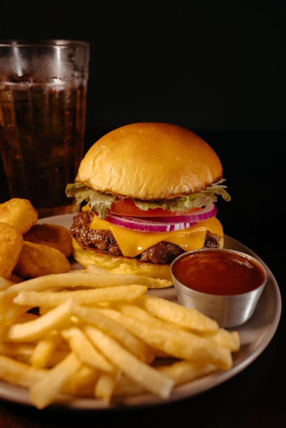 Fast Food vs. Casual Dining: We Priced the Same Burger-and-Fries Dinner ...