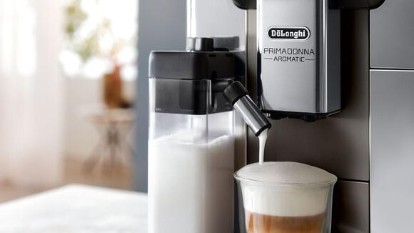De’Longhi's New Next Generation Coffee Maker Is Like Having a Personal ...