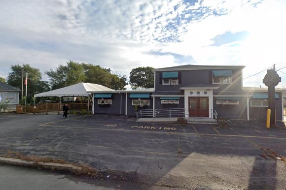 New Restaurant Coming to Pub 6T5 Location - NewsBreak