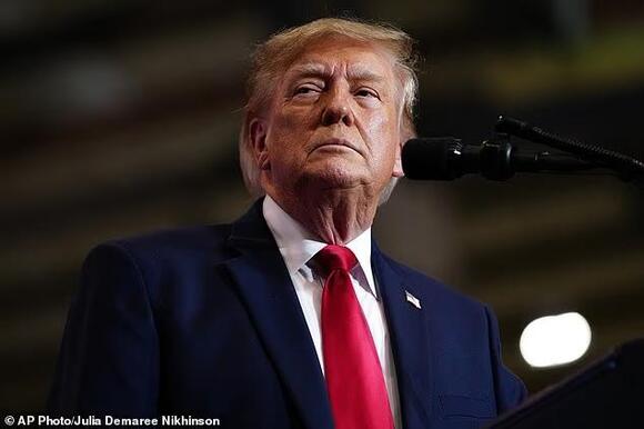 LeBron James’ behavior during national anthem changes after Trump accused him of ‘disrespect’