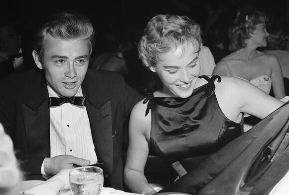James Dean’s Love Life: All of the Major Romances of the Brooding Actor ...