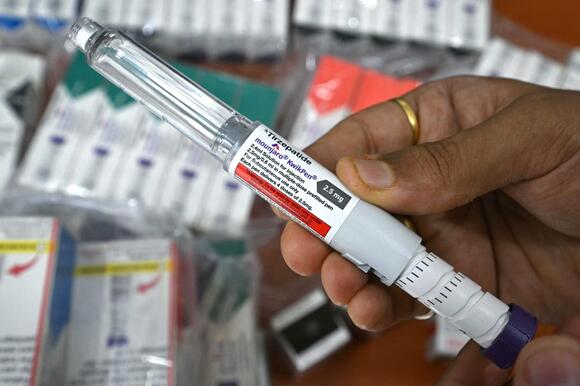 New weight loss drug combination helps patients lose 54 pounds in less ...