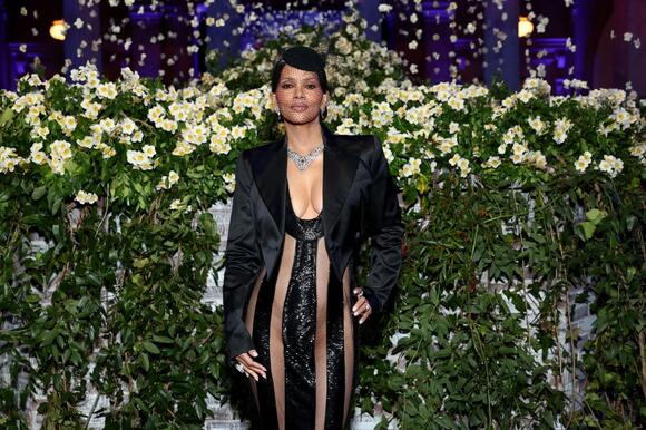 Wrong in so many ways"  Internet reacts to Halle Berry's risqu LaQuan  Smith dress at 2025 Met Gala - NewsBreak