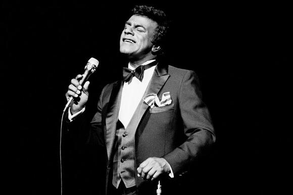 Johnny Mathis announces retirement from touring at 89 after ...