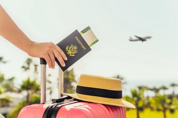 Four-letter code on your boarding pass could make you miss your flight ...