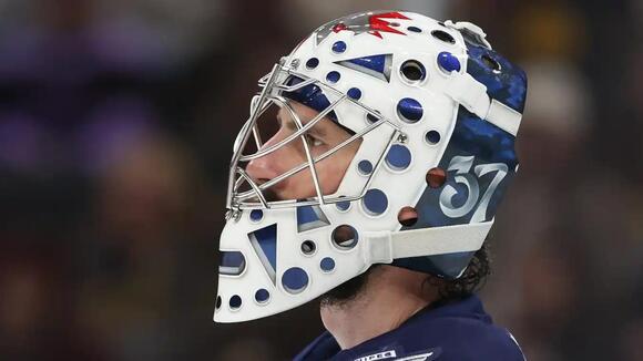 Devils’ Nico Hischier Breaks Silence on Connor Hellebuyck Addition