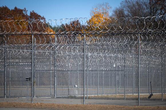 Sleeping on floors, a transfer to Mississippi: How Vermont is coping ...