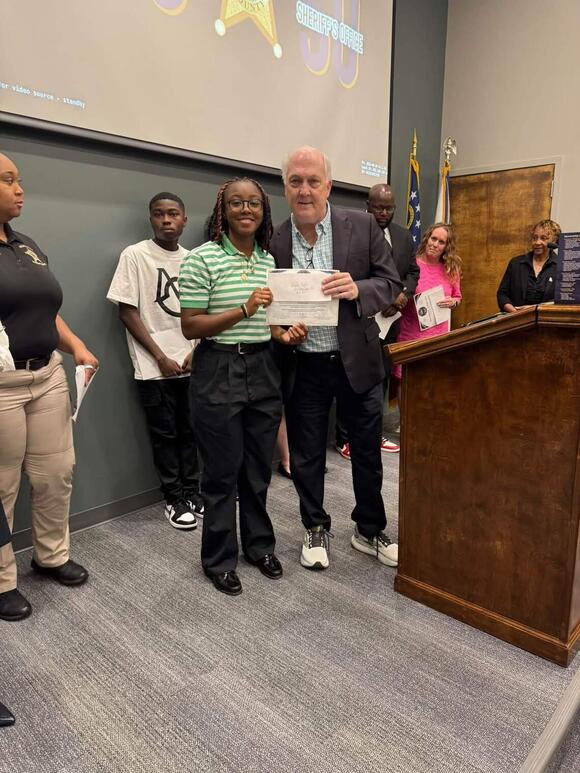 Nonprofit awards $30,000 in scholarships to Columbus first responders ...