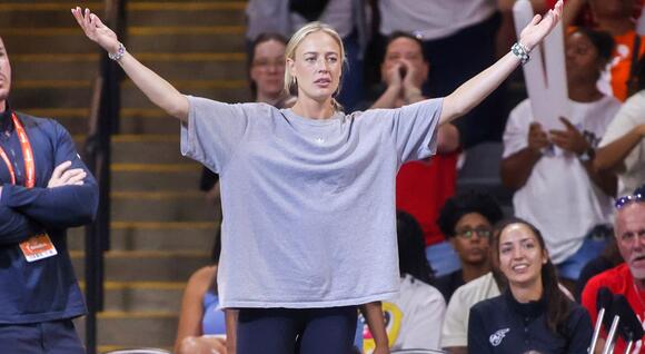 WNBA Star Sophie Cunningham's Tense Police Standoff Caught on Camera  [VIDEO] - NewsBreak