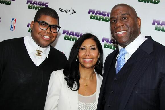 Magic Johnson's Son EJ Dazzles in Bold Fur Coat and Heels in NYC ...