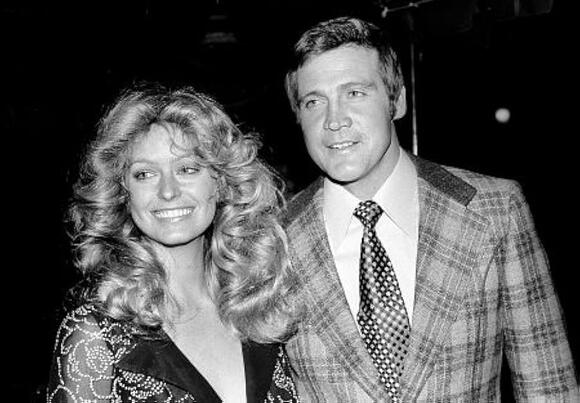 A Look Back At The True Love Affair and Marriage of '70s TV Icons Lee  Majors and Farrah Fawcett - NewsBreak