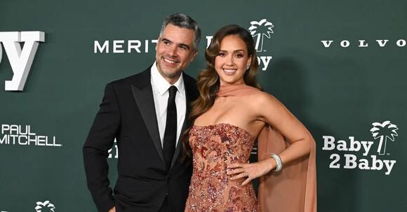 'Love-Starved' Jessica Alba, 43, 'Walking Away From Sexless Marriage to ...