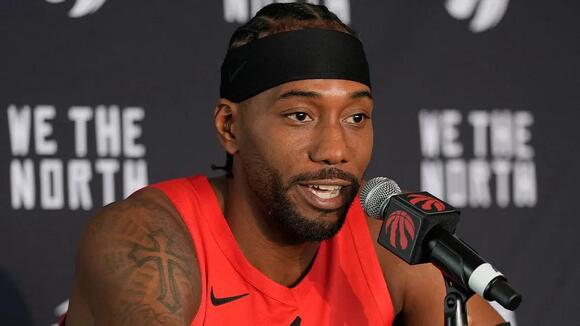 Kawhi Leonard sends best wishes to Kings’ Ben Simmons after Achilles tear