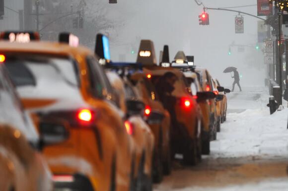 Ice from huge winter storm knocks out power around South, dumps heavy ...