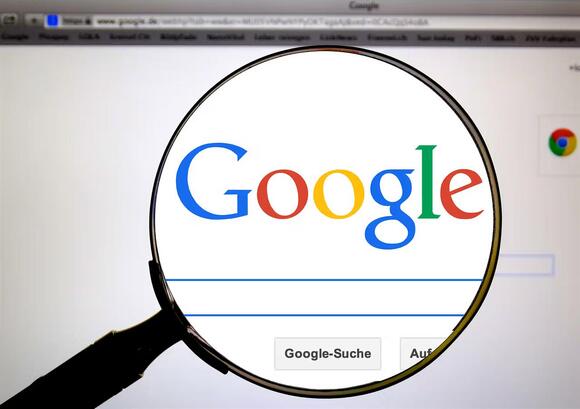Google Stock: What a Six-Hour London Cloud Outage Costs Alphabet One Week Before Its Q3 Report