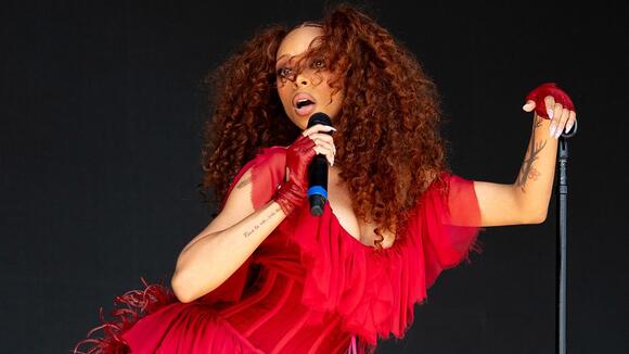 How a warped sample and some Anderson .Paak magic helped Ravyn Lenae to ...