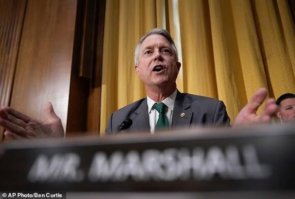 Bitter knife fight erupts as Republicans start midterms blame game ...