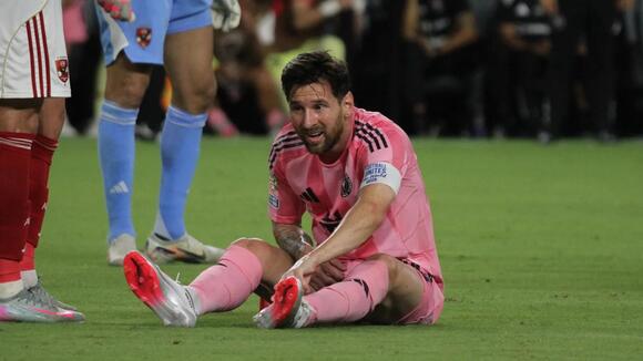 Lionel Messi had animated exchange with MLS commissioner after Inter ...