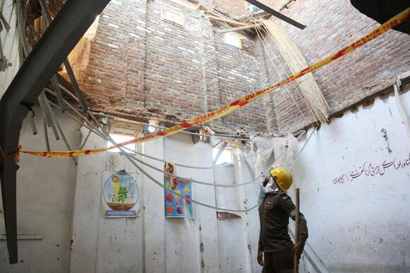 Roof collapse at Pakistan school kills 33 - NewsBreak