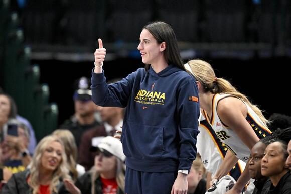 Fever HC Stephanie White Doubles Down on Caitlin Clark's Injury Being 'A  Blessing in Disguise' for Indiana - NewsBreak