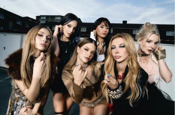 Turkish Girl Group manifest Make Global Play with 'TRALALA' Video ...