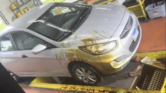 Man Went for an Oil Change Then Paid Nearly $400 for a Tow Truck After ...