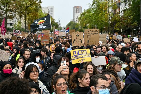 Artists Take to the Streets Amid Massive Protests in France