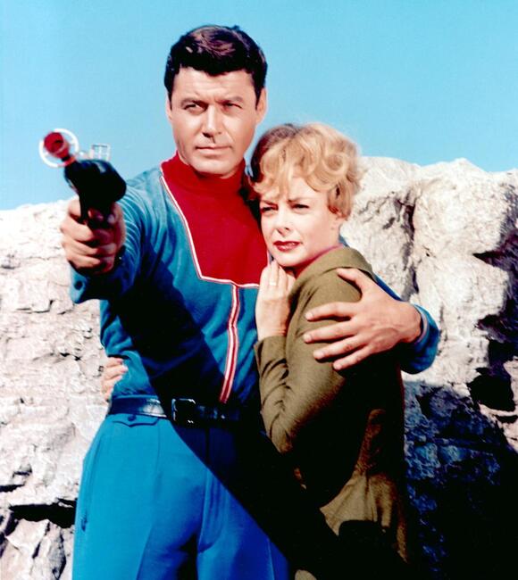 Here’s Why Guy Williams Got a Raw Deal On ‘Lost in Space’ - NewsBreak
