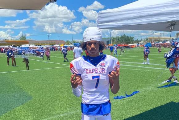 West Virginia offers Noel Devine Jr - NewsBreak