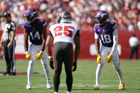 Jauan Jennings Trade: Raiders, Vikings Connected In Rumor - NewsBreak