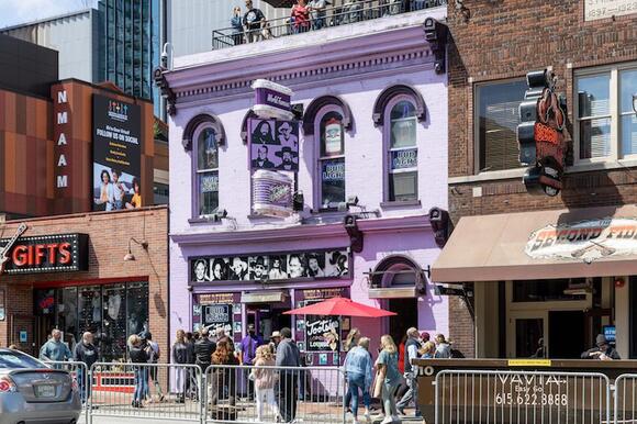 Jon Pardi Montgomery Gentry And Randy Houser To Headline 60th Birthday Bash For Tootsie S Orchid Lounge Newsbreak