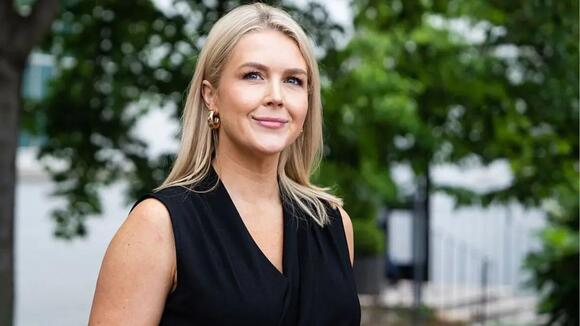 What Happened to Her?': Photos of White House Press Secretary Karoline  Leavitt's Shocking Transformation Since Trump's First Term Have Critics  Doing a Double Take - NewsBreak
