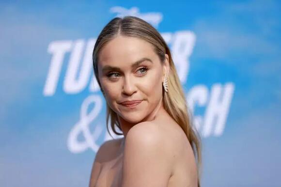 ‘This gives me drhea’: Becca Tobin has a hilariously visceral reaction to the Glee reboot announcement