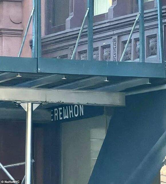 New Yorkers divided as luxury LA grocery chain Erewhon teases first ...