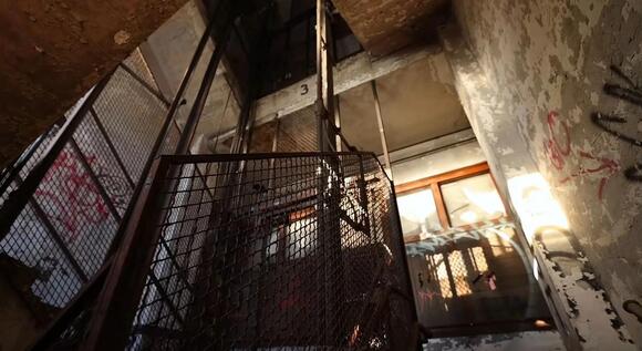 Urban Explorers Discover Secrets Inside Illinois Clock Tower - NewsBreak