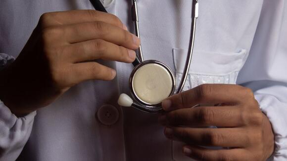 Pediatric hospital pays $650,000 settlement after EEOC charges it with ...